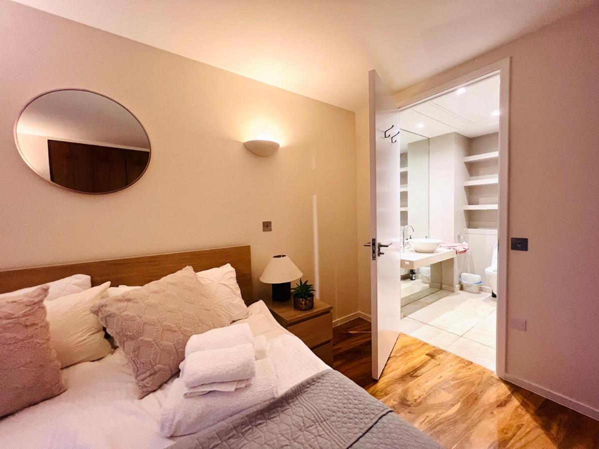 Апартаменты Fairmont Avenue E14 9Pq Лондон Экстерьер фото